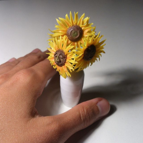 sunflowers - petitplat