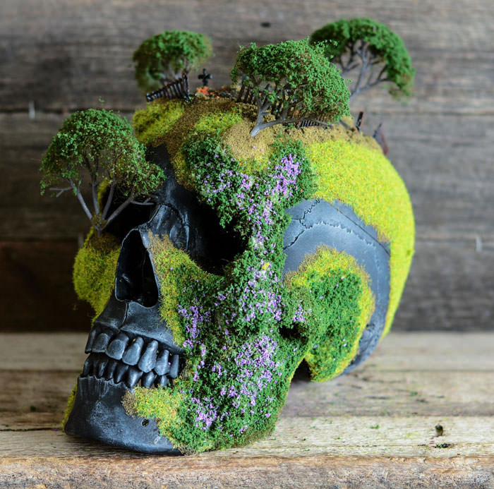 Grave Yard Bosai Skull by Andrew Firth