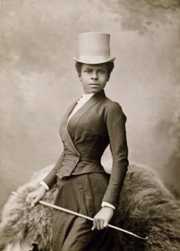 Selika Lazevski, photo by Felix Nadar (1891)